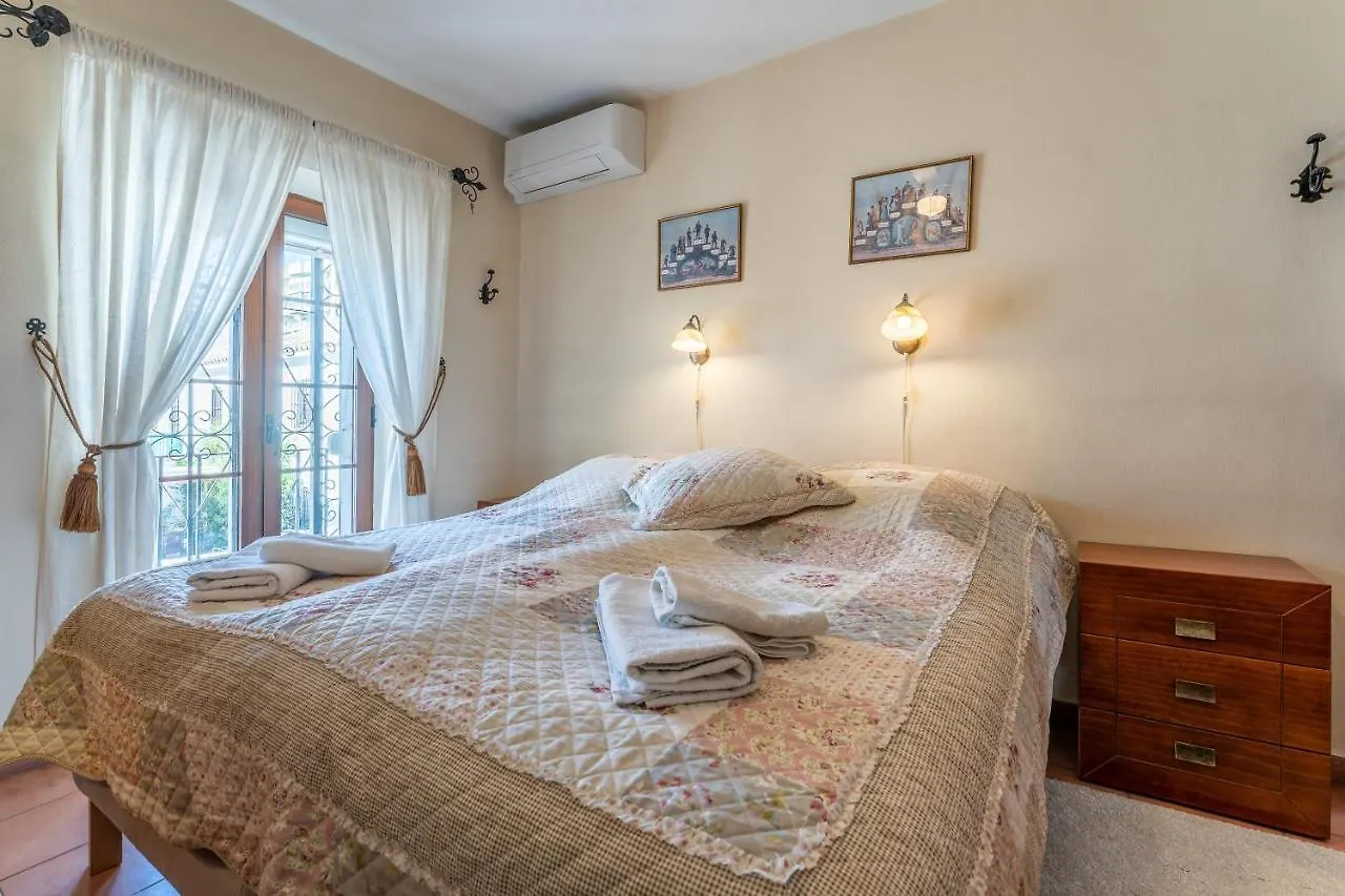 Casa Pueblo Lopez Villa Fuengirola